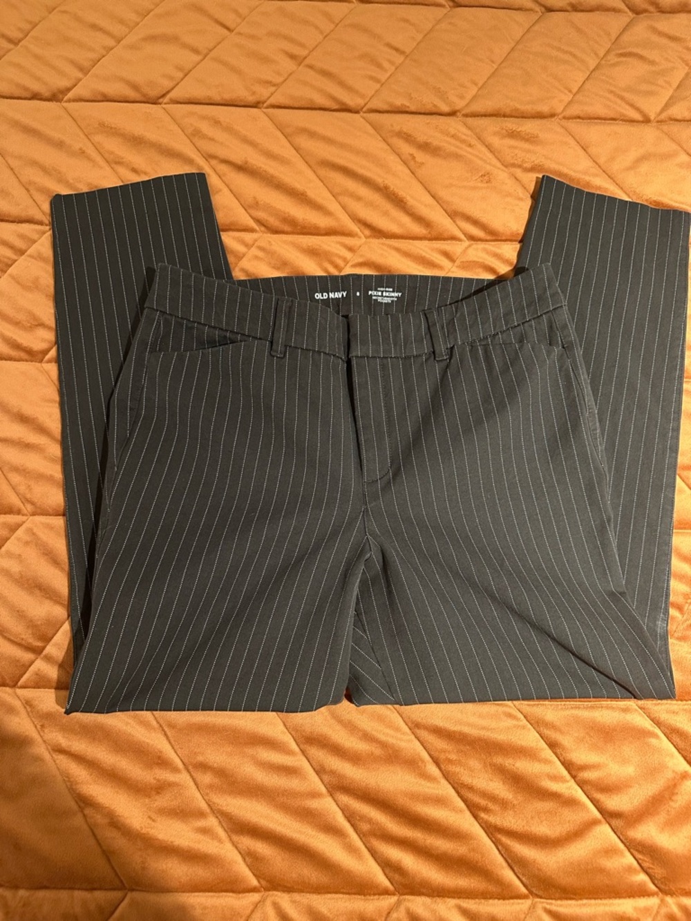 Old Navy Pixie Pant